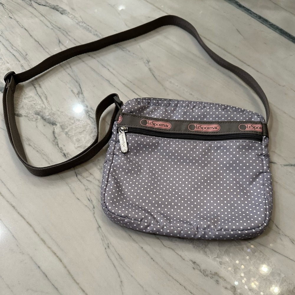 LIKE NEW Pe Sportsac Crossbody Bag